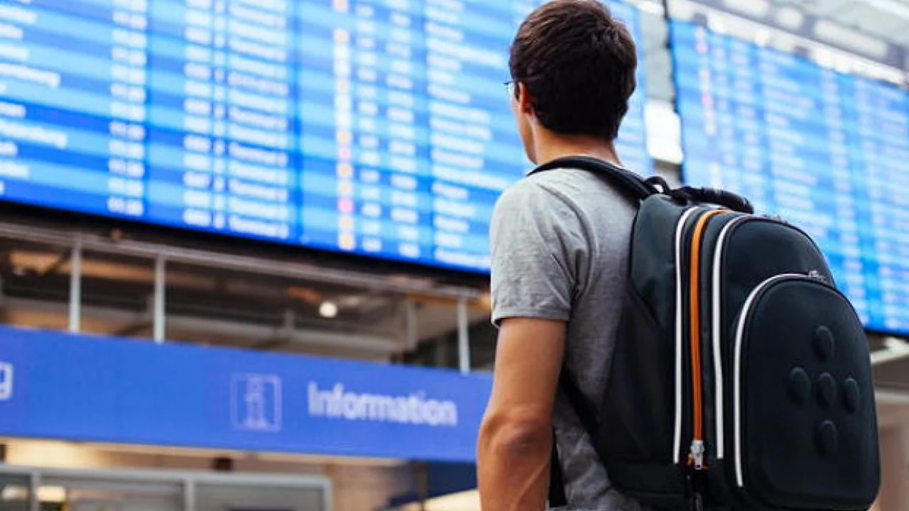 Gestión de reservas de vuelos y estadías, tanto nacionales como internacionales.